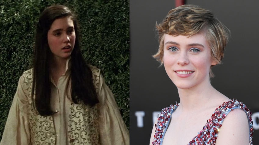 Sophia Lillis as the girl from Earth