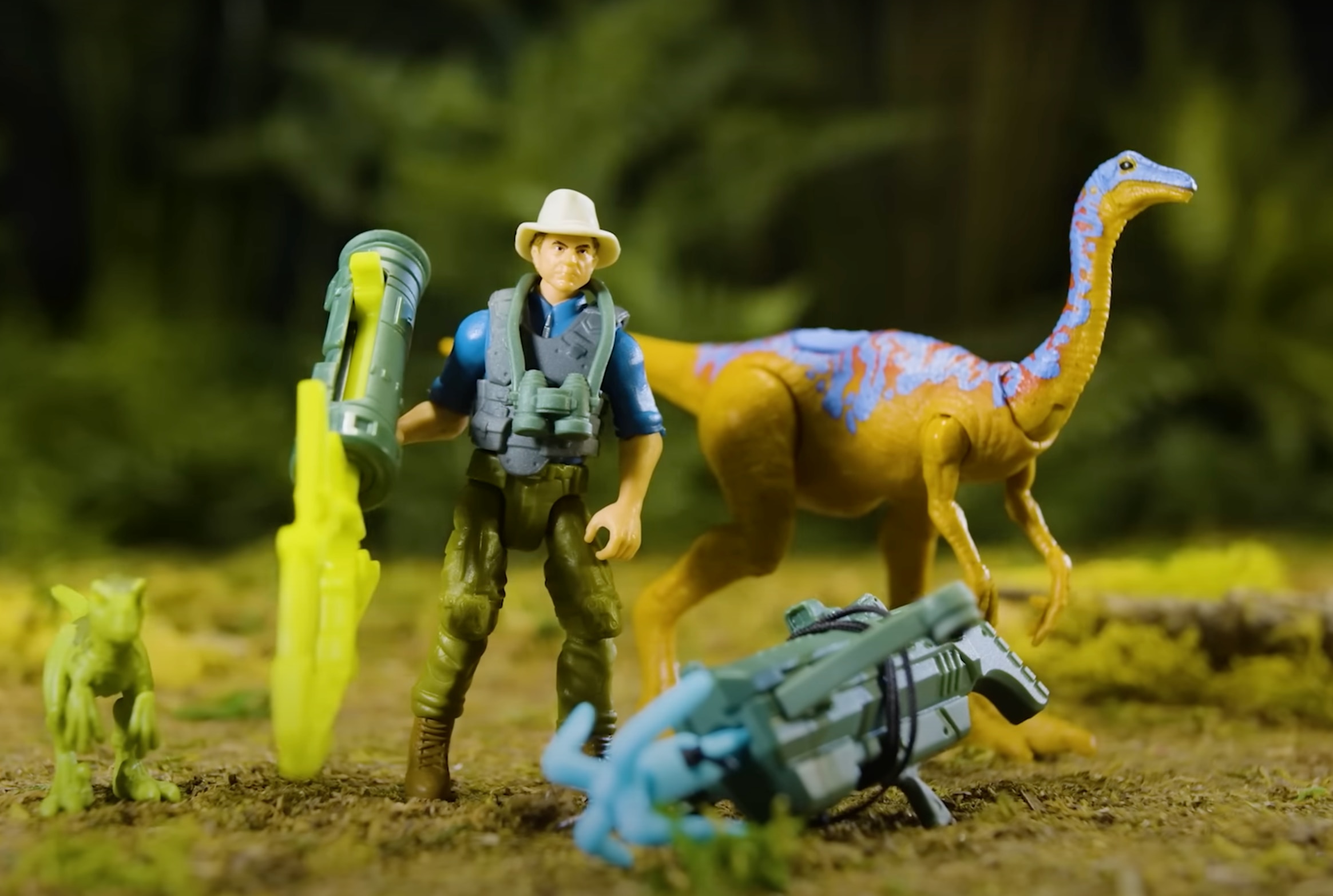 Alan Grant and dinosaur toy