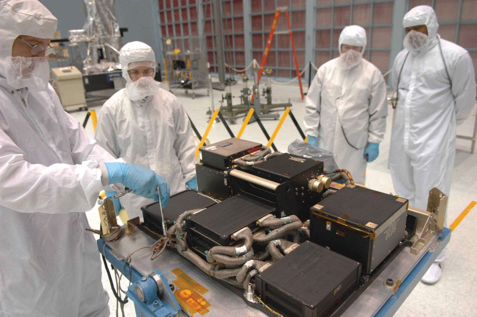 The Science Instrument and Command and Data Handling unit installed on Hubble Space Telescope in 2009, seen here shortly before it was launched. Something has gone wrong in this unit and engineers on Earth are working out how to fix it. Credit: NASA