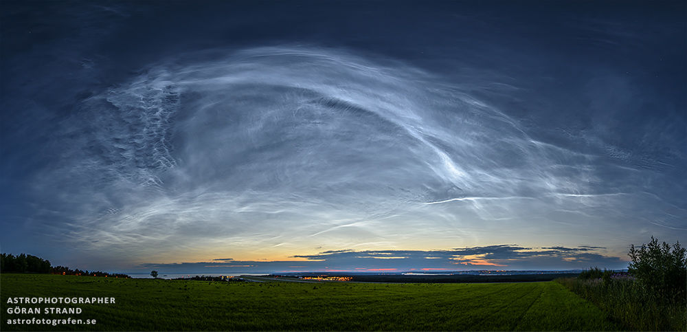 The milky, weird glow of noctilucent clouds. Credit: Göran Strand