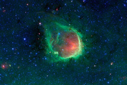 The huge shell of gas and dust that make up RCW 120, seen here in the far infrared by the Spitzer Space Telescope. Credit: NASA/JPL-Caltech/GLIMPSE-MIPSGAL Teams