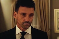 Leo Barnes (Frank Grillo) wears a suit and tie in The Purge: Election Year (2016).