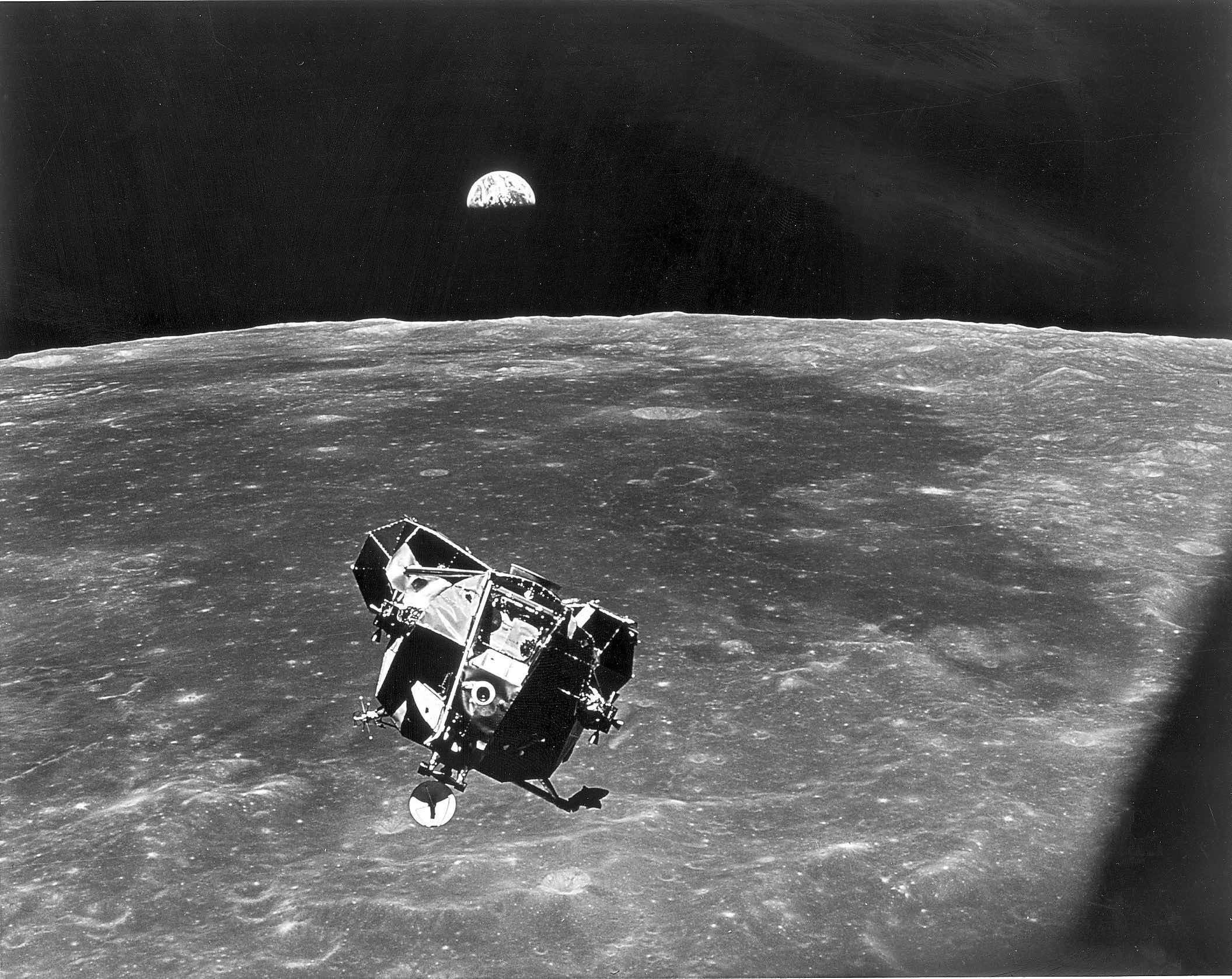 Apollo 11 - The Photo of Everything