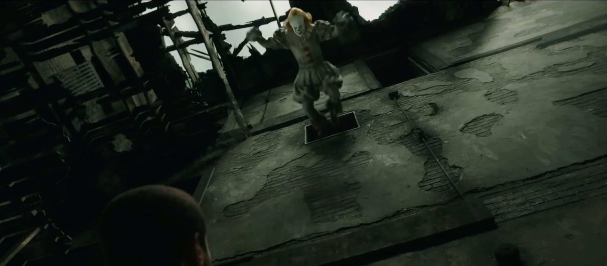 Pennywise jump (It: Chapter Two)