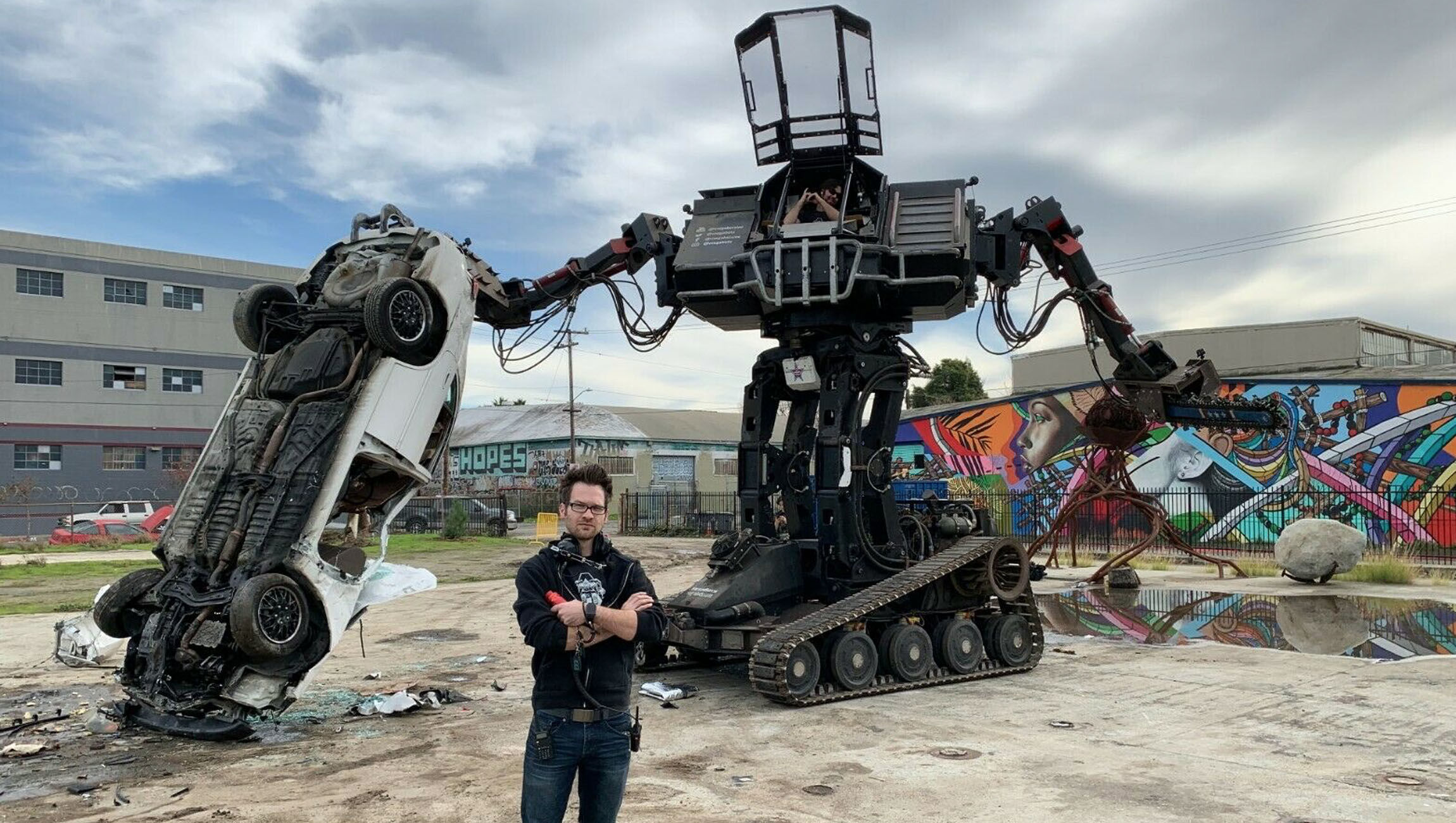 Про огромный робот