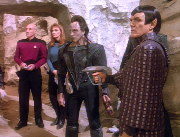 Star Trek The Next Generation: Season 6, Episode 20, "The Chase"