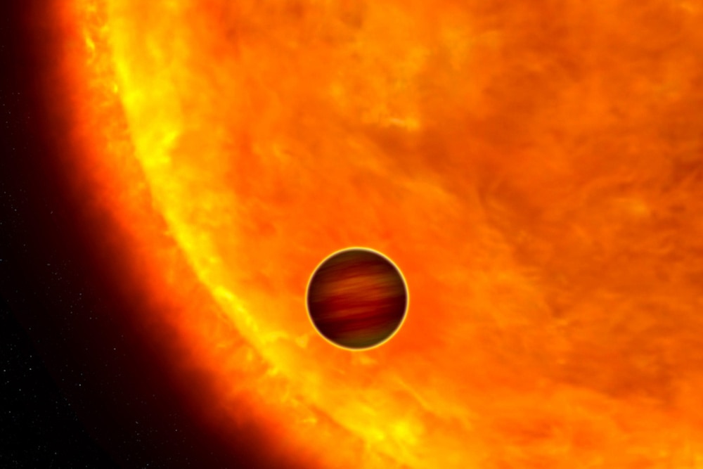 Newly found ultrahot exoplanet has a 16-hour year… and is also doomed