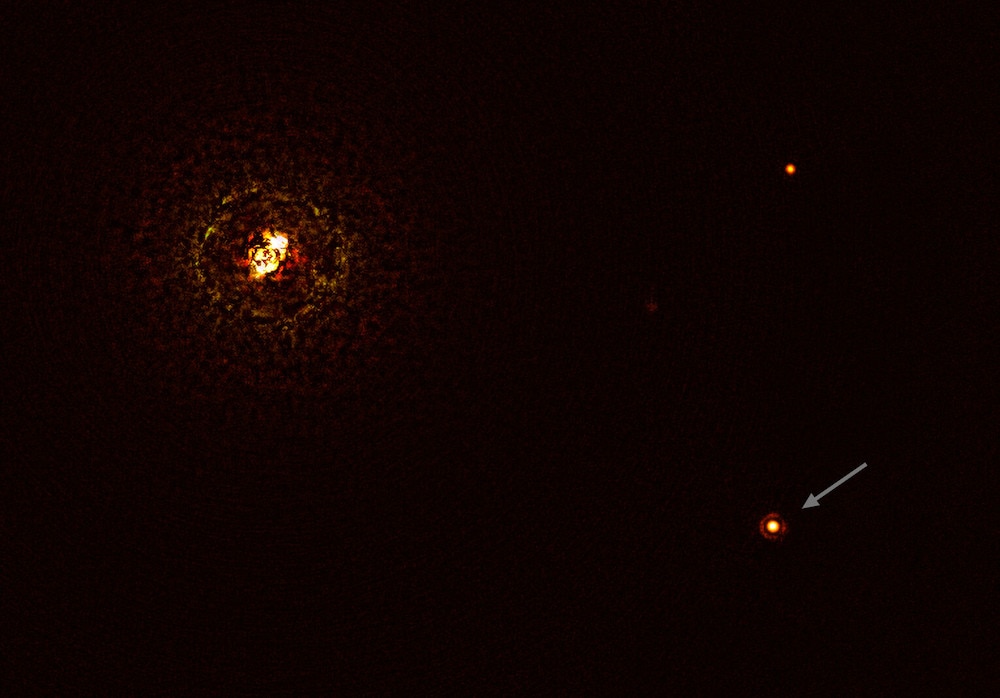 Astronomers get a photo of a record-breaking exoplanet around massive binary sta..