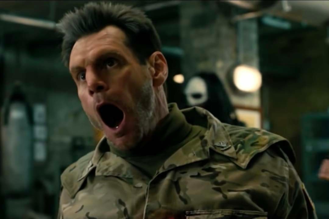 Colonel Stars and Stripes (Jim Carrey) gasps in Kick-Ass 2 (2013)
