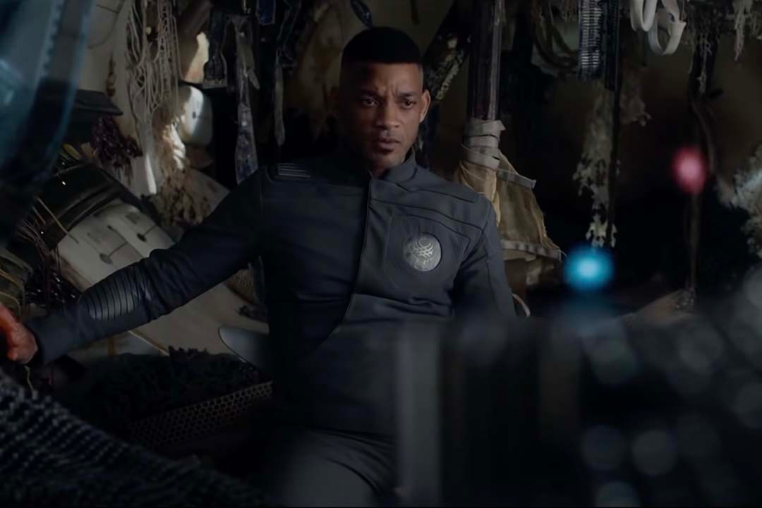 Cypher Raige (Will Smith) frowns in a headquarters in After Earth (2013).
