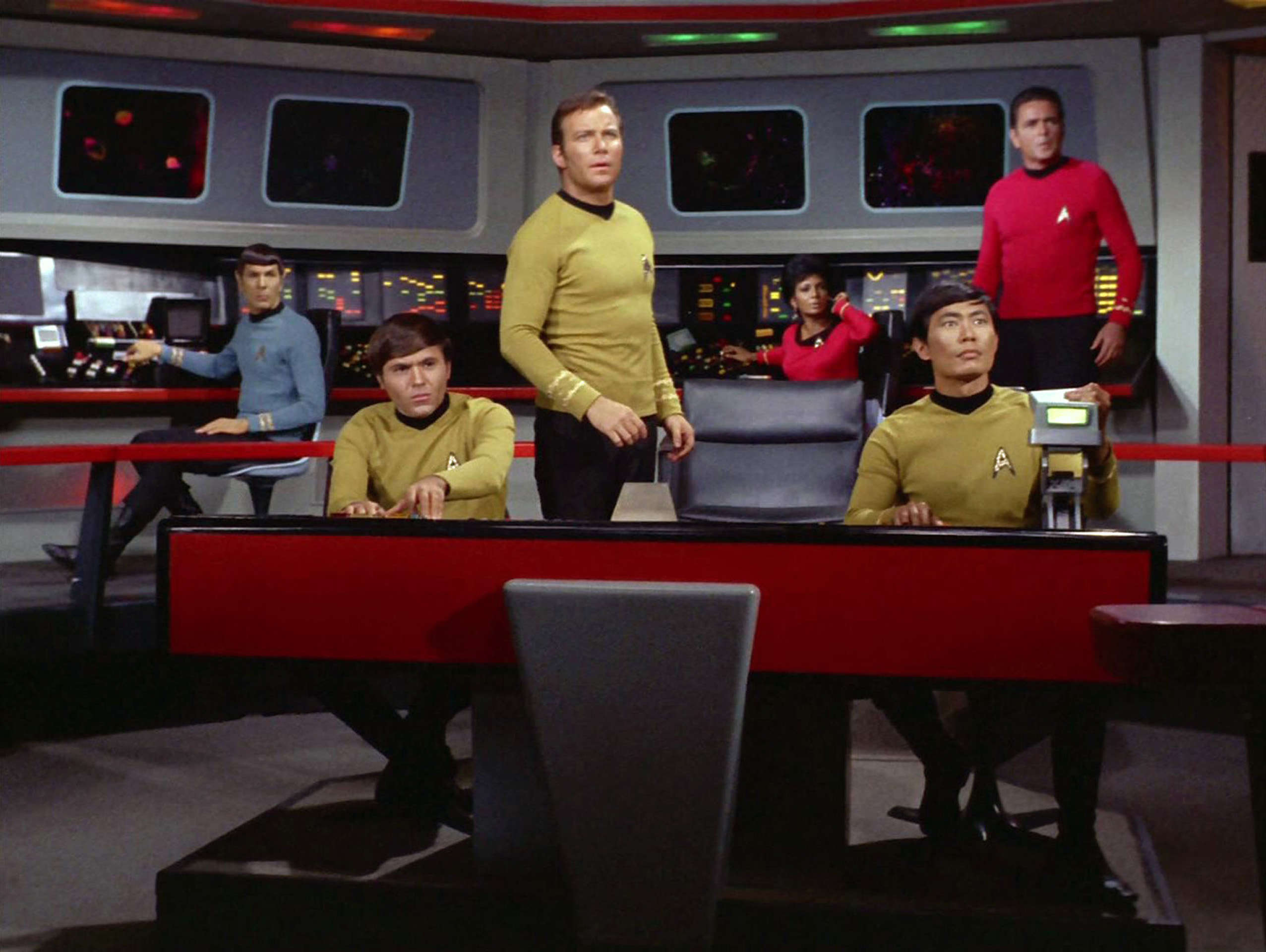 Star Trek Cast Still