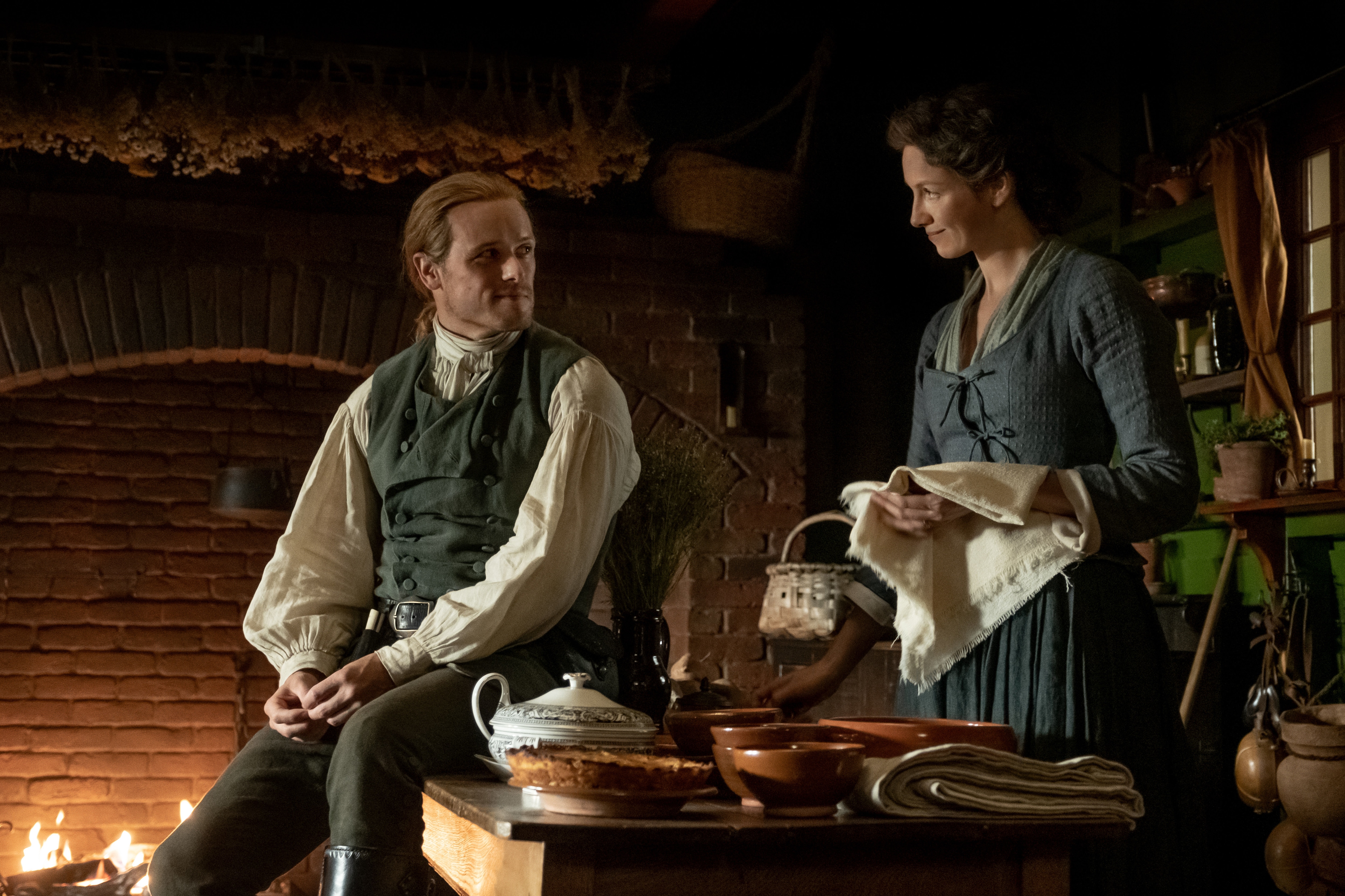Outlander's Caitriona Balfe and Sam Heughan reveal quarantine cocktails, set steals & favorite Season 5 scenes