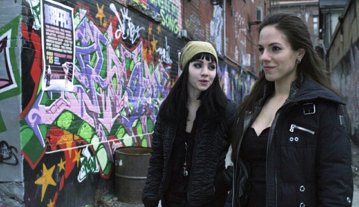 A Binge Guide To Lost Girl S Bisexual Icon Bo Dennis Syfy Wire