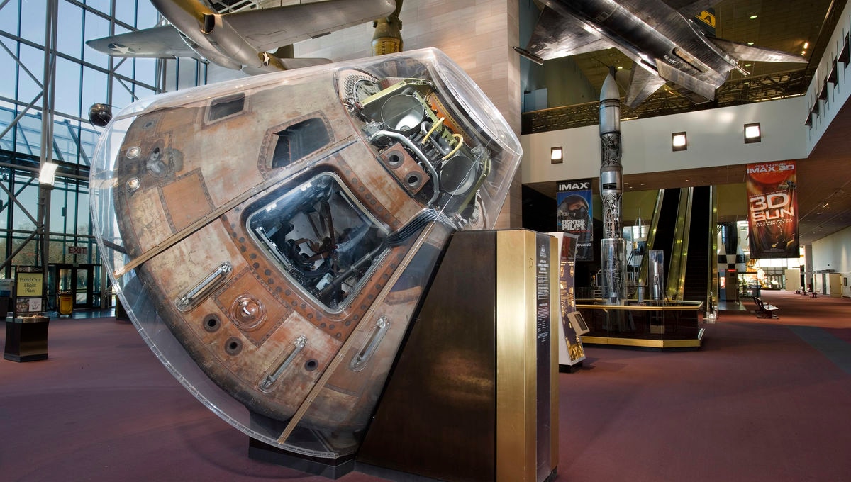 Explore And Print Your Own Apollo 11 Command Module With