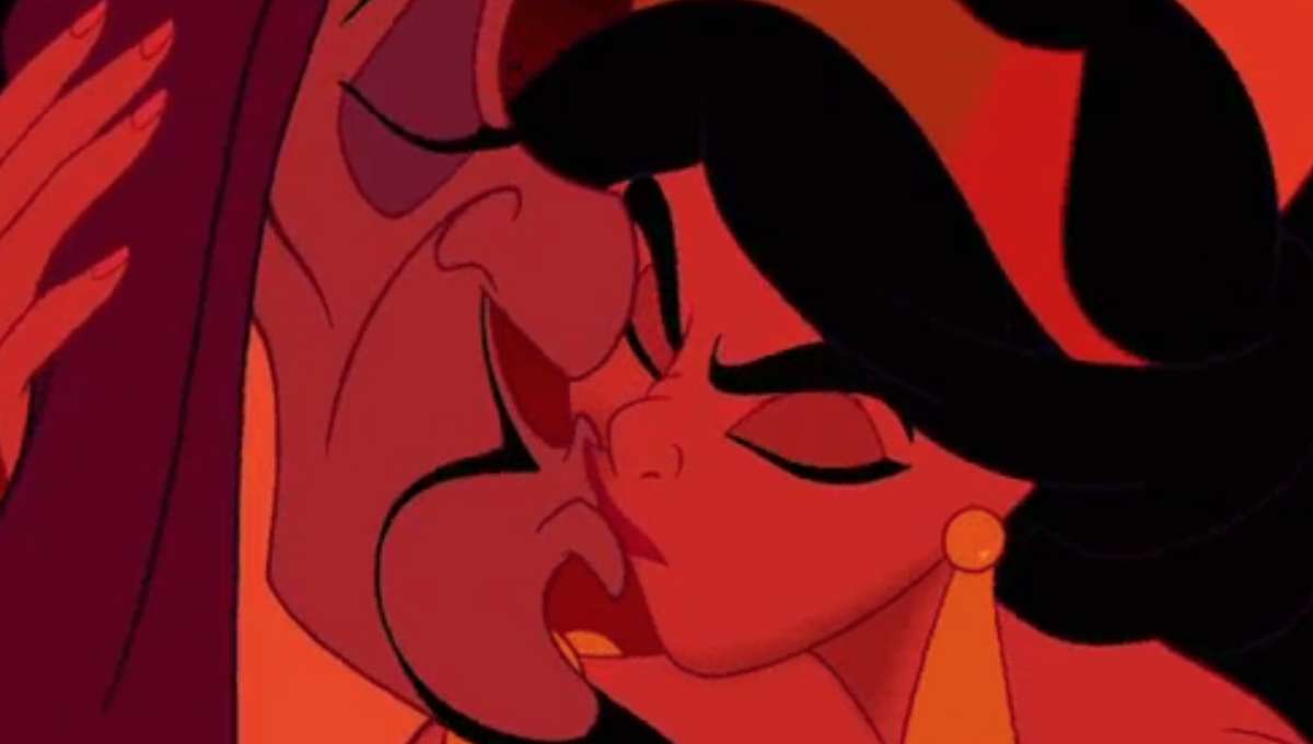 Someone is writing erotica about sexy Disney villains. Honestly I'm here  for it?