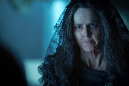 12Monkeys_Gallery_408Recap_16