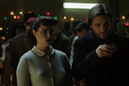 12Monkeys_gallery_307Recap_05.jpg