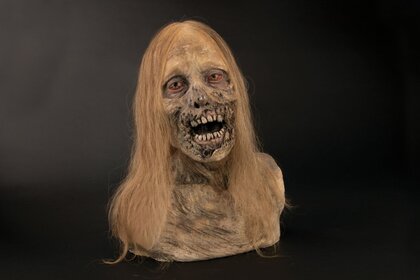 Walking Dead Bust Frank Darabont Auction