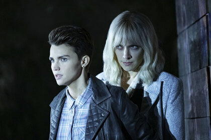 Batwoman Season 1 Ep 2 Kate and Alice