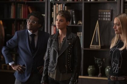 Batwoman episode 7 tell me the truth