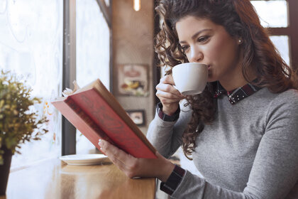 November 2019 SFF romance hero