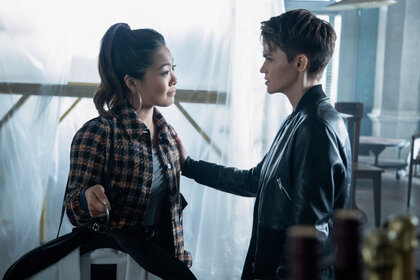 Batwoman Season 1 Episode 8 Mary and Kate