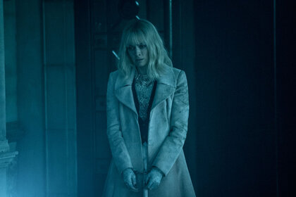 Batwoman Rachel Skarsten as Alice