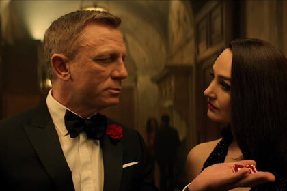 Daniel Craig SNL Bond
