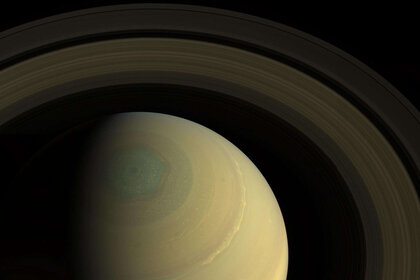Saturn hexagon