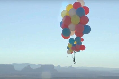 David Blaine soars with balloons in Ascension YouTube stunt