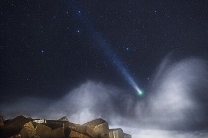 Comet C/2021 A1 (Leonard), seen on the Canary Island of La Palma by Sebastian Voltmer.