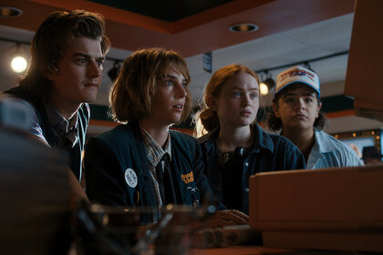 STRANGER THINGS 4 First Look PRESS