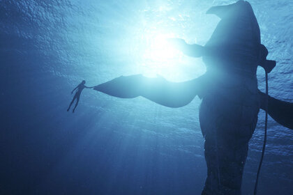 A still from James Cameron's AVATAR: THE WAY OF WATER.