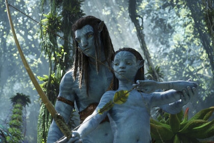 (L-R): Jake Sully and Neteyam in 20th Century Studios' AVATAR: THE WAY OF WATER.