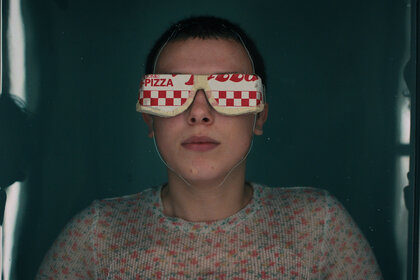 STRANGER THINGS Season 4 Episode 9v