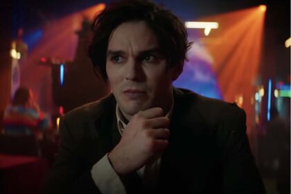 Nicholas Hoult in Renfield (2023)