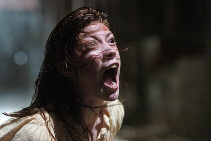 A possessed Emily Rose (Jennifer Carpenter) screams in The Exorcism of Emily Rose (2005).