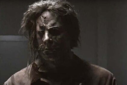 A bloody Michael Myers (Tyler Mane) appears in Halloween II (2009).