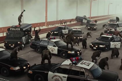 A battle between apes and police takes place on the Golden Gate Bridge in Rise of the Planet of the Apes (2011).