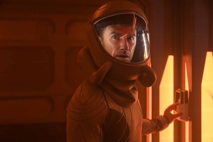 LT. James Brice (Richard Fleeshman) wears a spacesuit on The Ark Season 2.
