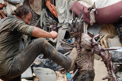 Andrew Lincoln Rick Grimes Walking Dead header