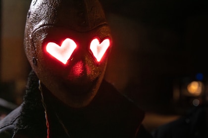 Heart Eyes header