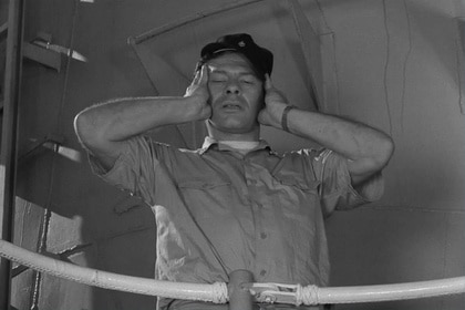 Twilight Zone Thirty Fathom Grave header