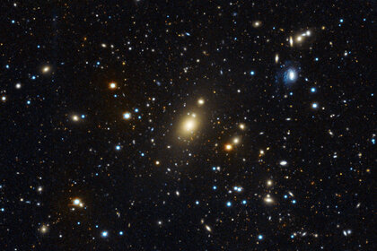 Abell 85, a galaxy cluster with over 400 galaxy members. Holmberg 15A is the central elliptical galaxy, and is extremely massive. Credit: Matthias Kluge/USM/MPE