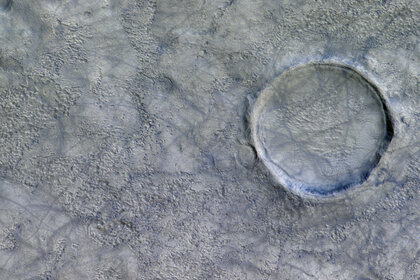 Details of an image from ESA’s ExoMars Trace Gas Orbiter showing dust devil tracks. Credit: ESA/Roscosmos/CaSSIS, CC BY-SA 3.0 IGO