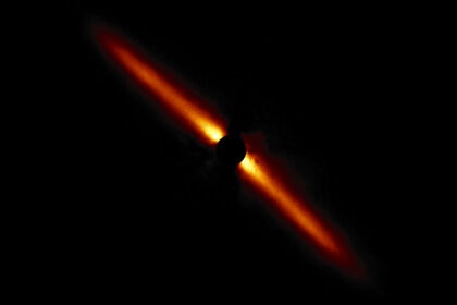 The debris disk around the star HD 32297 is send edge-on so it appears as a line knifing across the star (the star itself is blocked for better contrast). Credit: International Gemini Observatory/NOIRLab/NSF/AURA/T. Esposito (UC Berkeley) Image processing