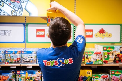 Toys R Us Revival