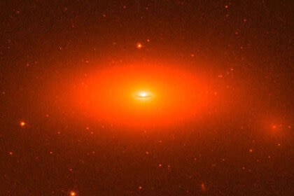 Hubble view of NGC 1277, a galaxy with a heart three sizes too big. 