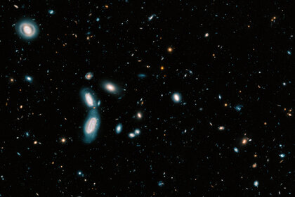 Detail of the Hubble Deep Field shown at nearly full resolution. 