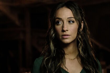 TheMagicians_hero_502_02